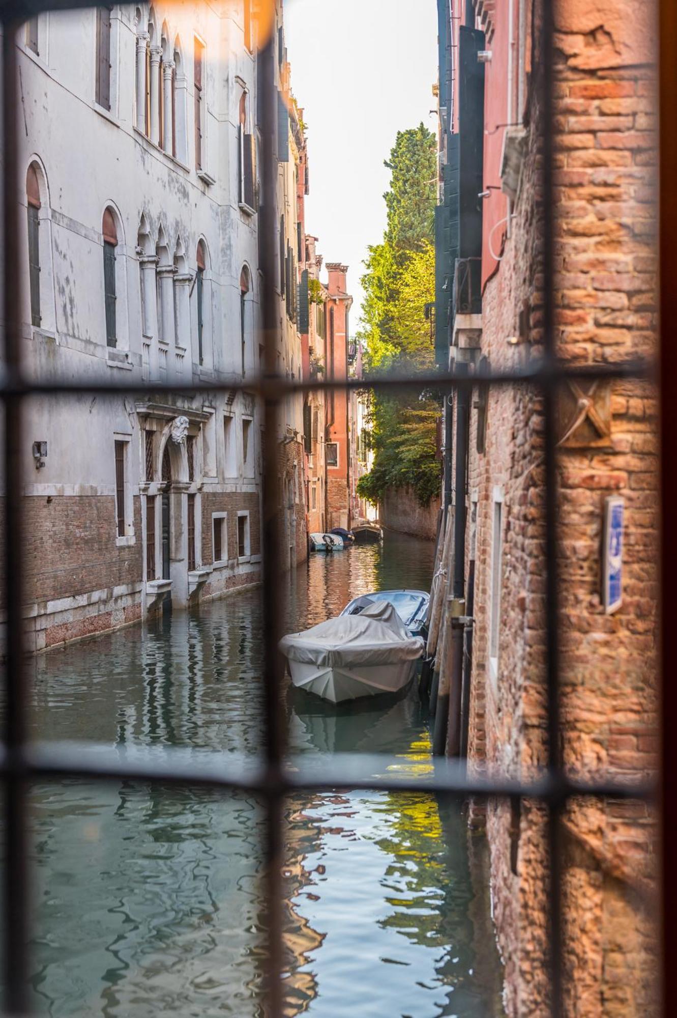 Window On Venecia